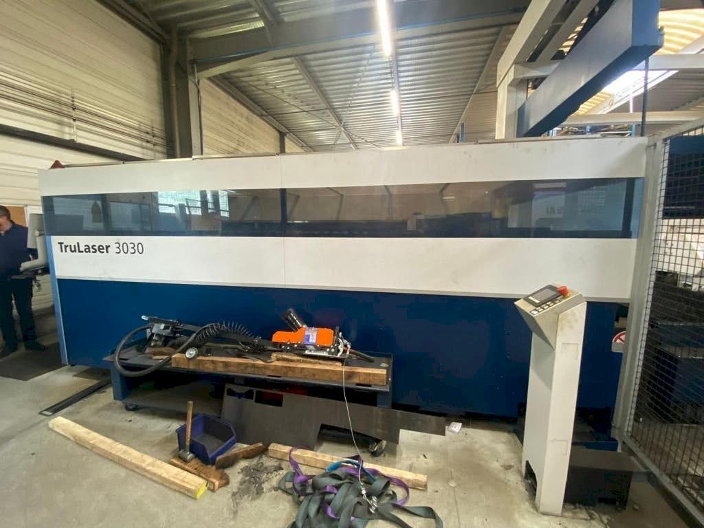 Masina Trumpf Trulaser 3030 L20   eestvaade