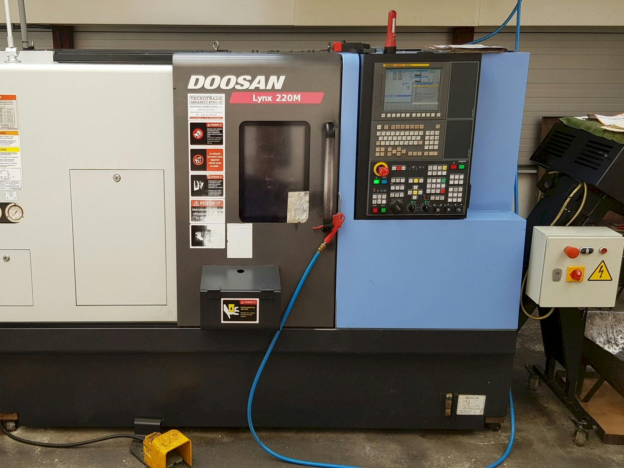 Masina Doosan Lynx 220 MA   eestvaade