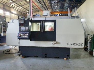 Masina e-tech EGA-3250CNC   eestvaade