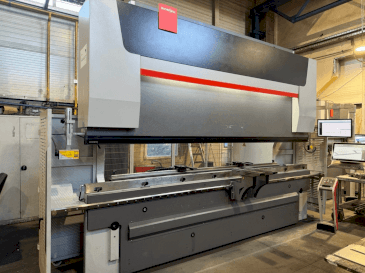 Masina Bystronic ByBend Smart 300/4100   eestvaade