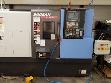 Masina Doosan Lynx 220 MA   eestvaade