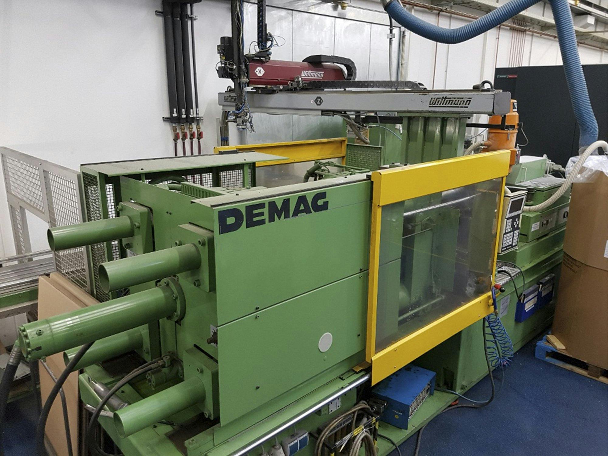 Masinavaade DEMAG D200-730 NCIII   vasakult