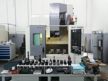 Masina MORI SEIKI SV-500   eestvaade